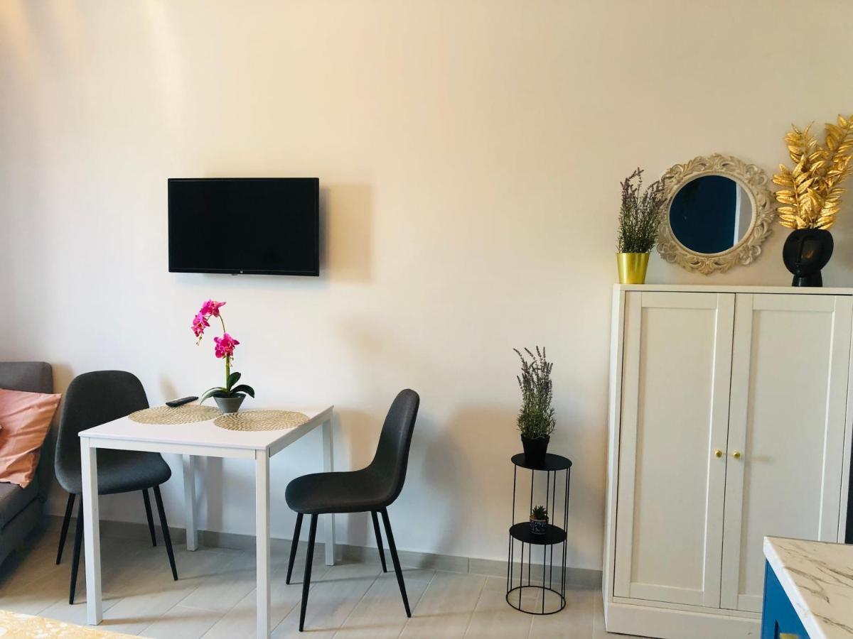 Urszula's - By The Sea Apartment